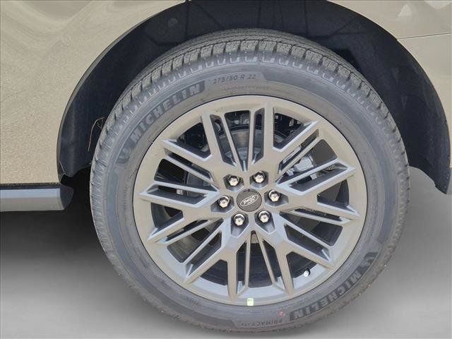 New 2027 Ford Expedition Platinum w/ Stealth Appearance Package AWD/4WD image 9