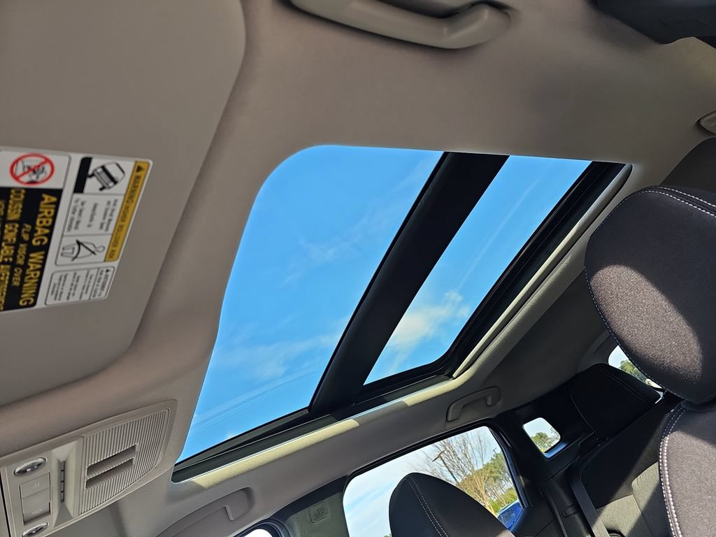 New 2026 Nissan Kicks SV w/ SV Premium Package FWD image 32