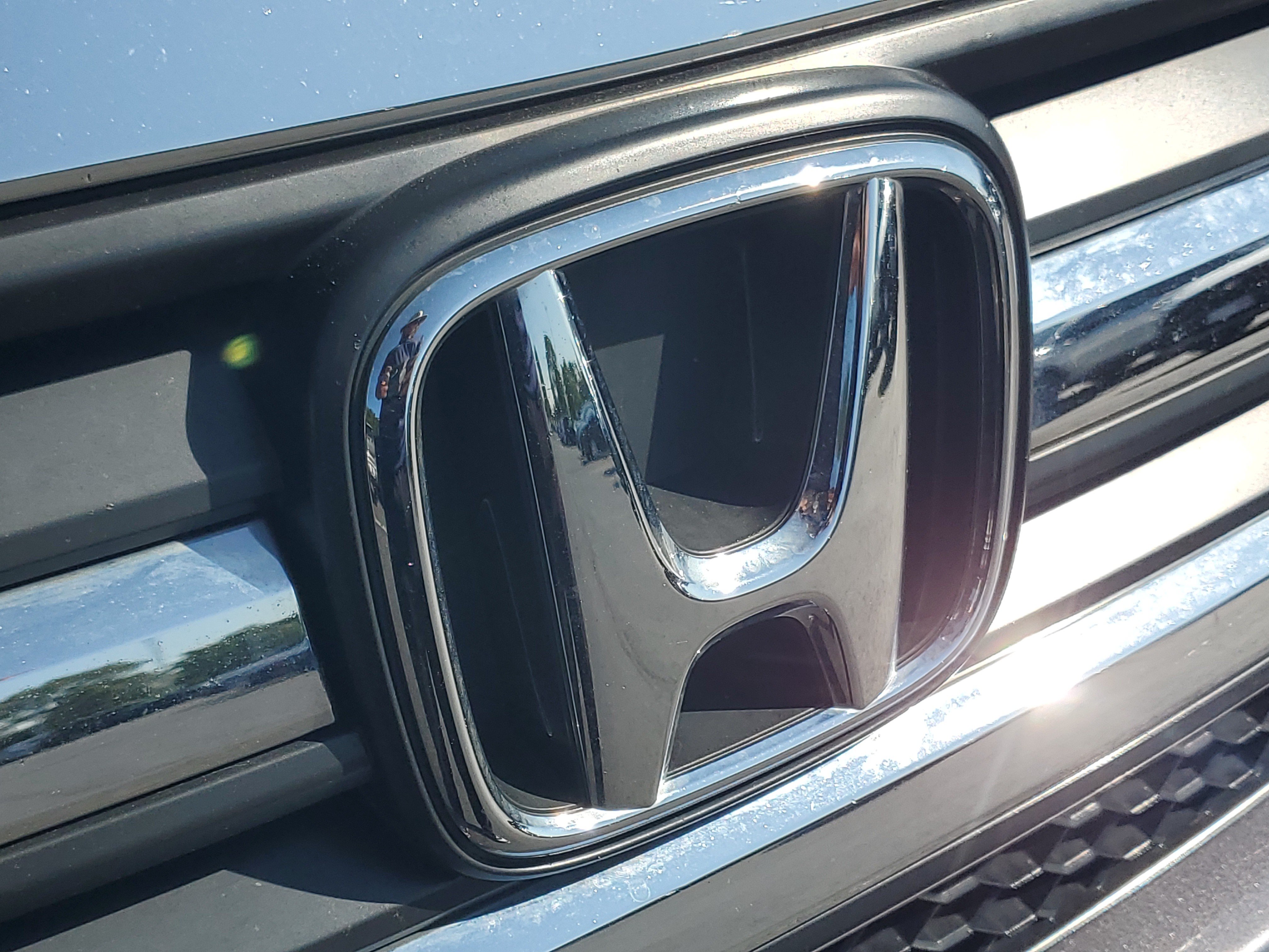 Used 2018 Honda Pilot EX-L image 7