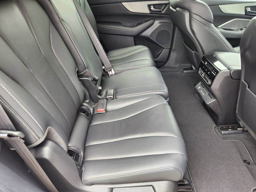 Used 2024 Acura MDX FWD w/ Technology Package image 31