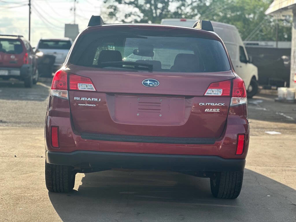 Used 2013 Subaru Outback 2.5i Premium AWD/4WD image 18