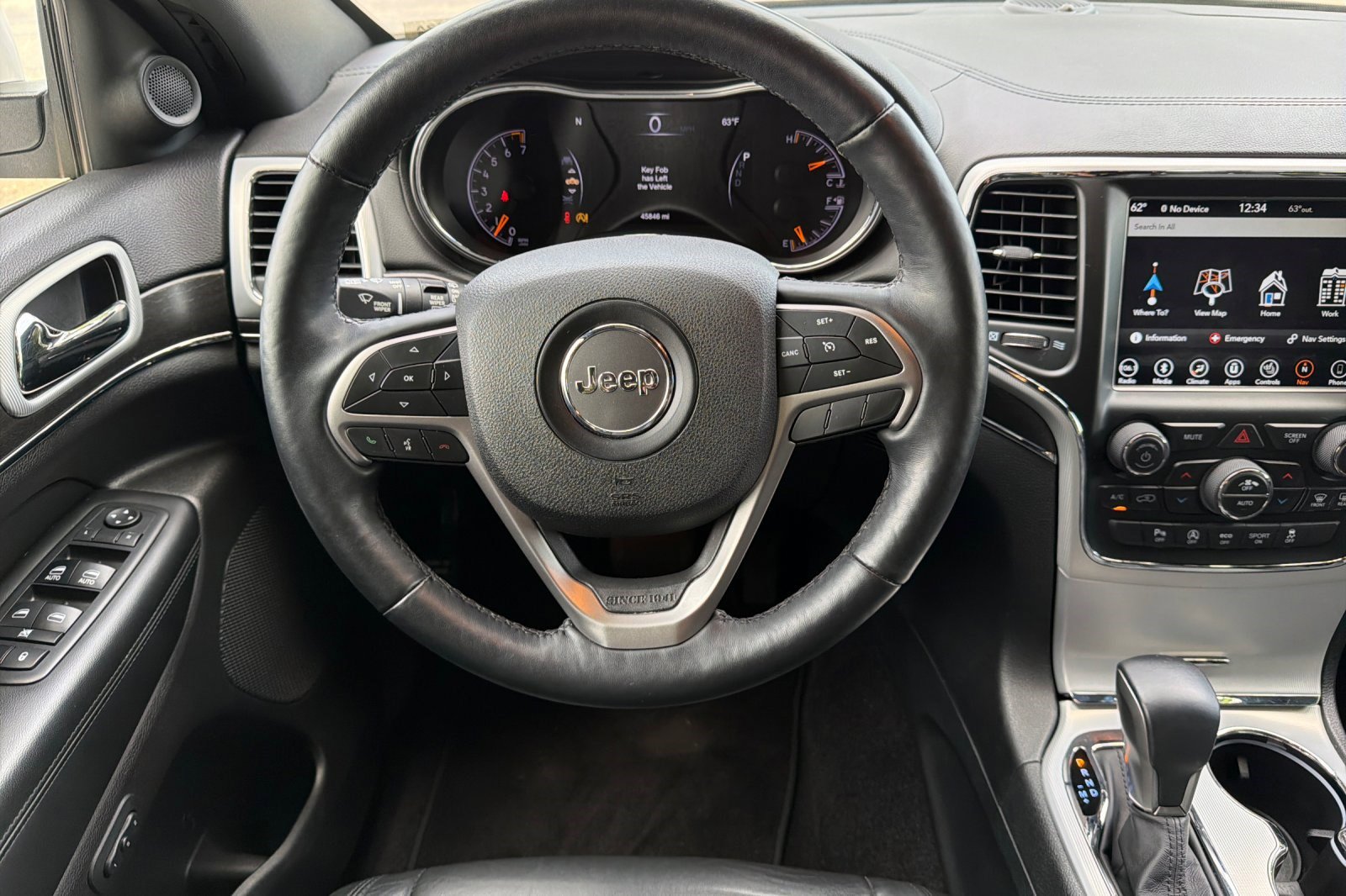 Used 2018 Jeep Grand Cherokee Limited image 18