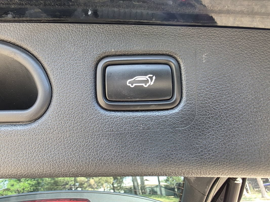 Used 2017 Hyundai Tucson Limited w/ Limited Ultimate Package 03 FWD image 19