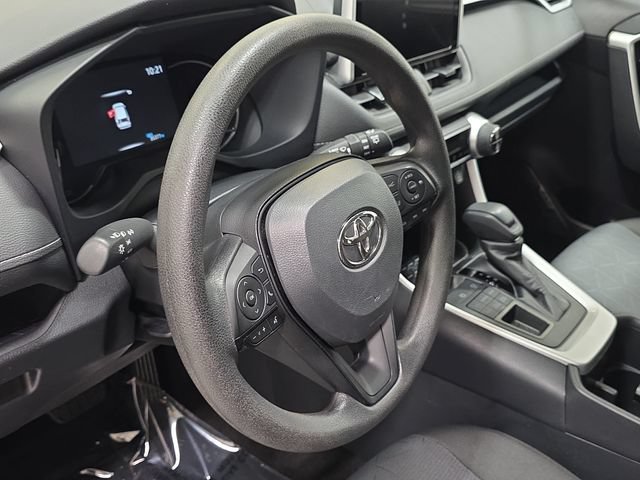 Certified 2025 Toyota RAV4 XLE AWD/4WD image 12