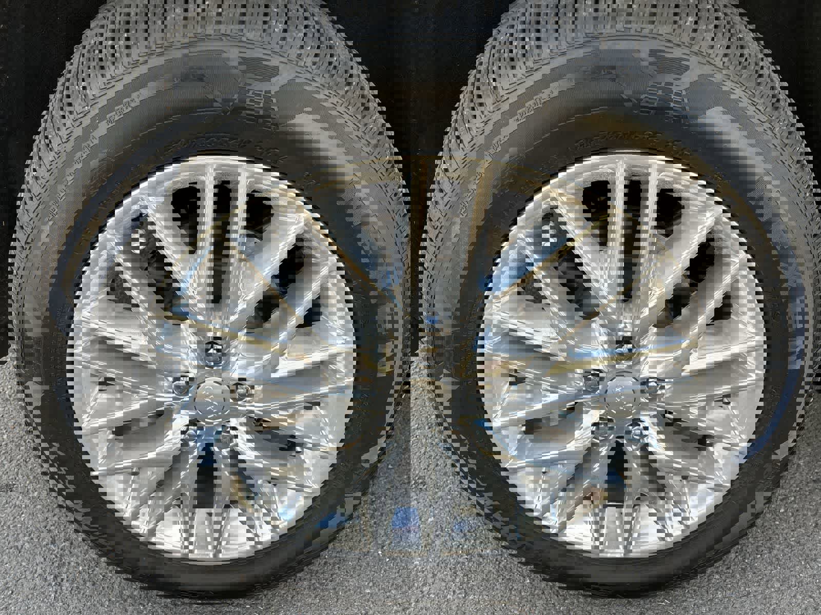 Used 2018 Jeep Grand Cherokee Summit image 4