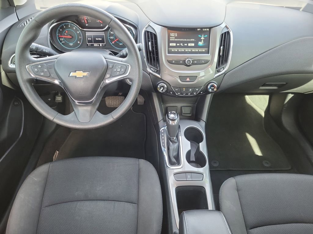 Used 2016 Chevrolet Cruze LT w/ Convenience Package image 29