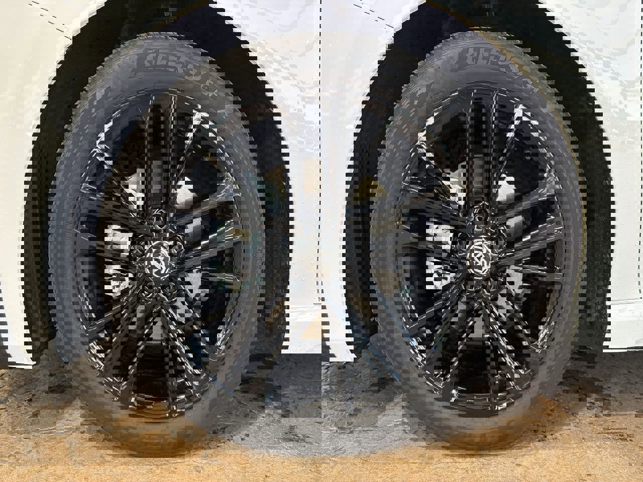 Certified 2025 Toyota Camry SE image 10