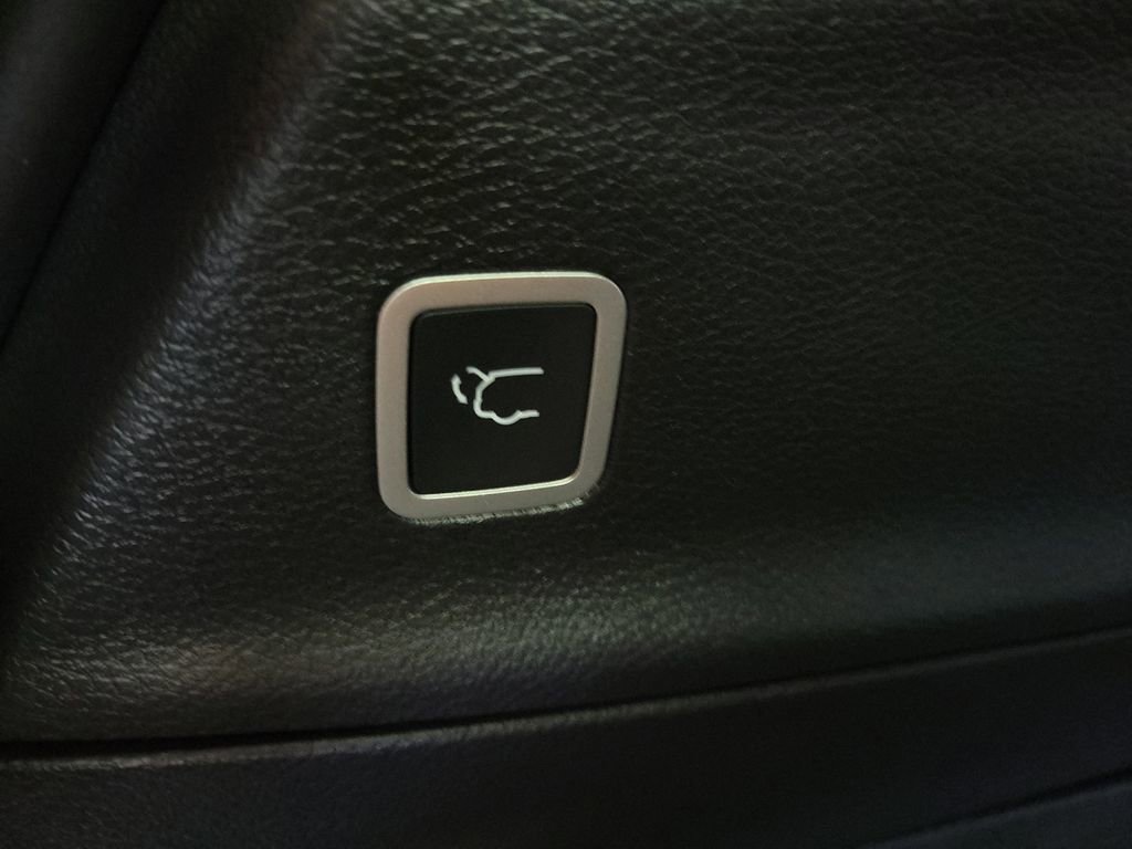 New 2026 Chrysler Pacifica Select w/ S Appearance Package image 11