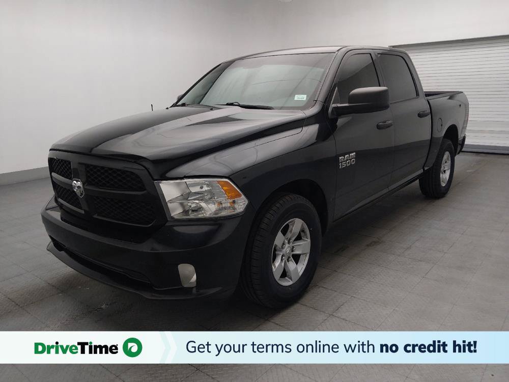 Used 2017 RAM 1500 Express RWD image 1