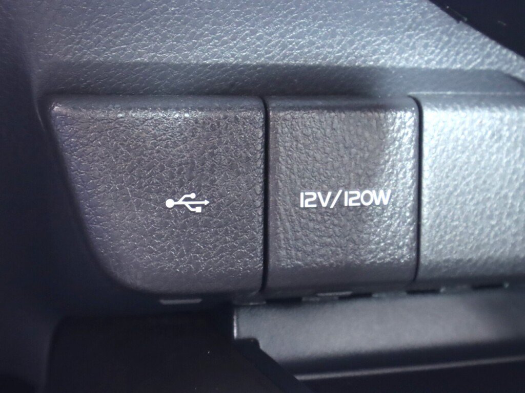 Used 2022 Toyota Camry SE FWD image 24