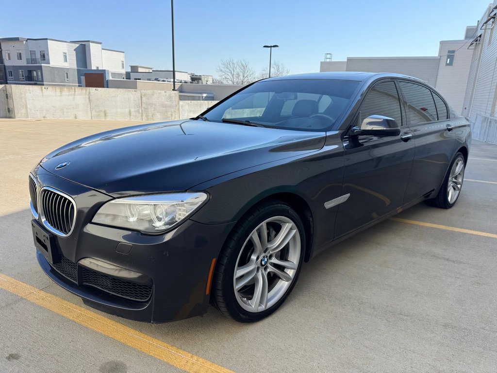 Used 2015 BMW 740Li image 7