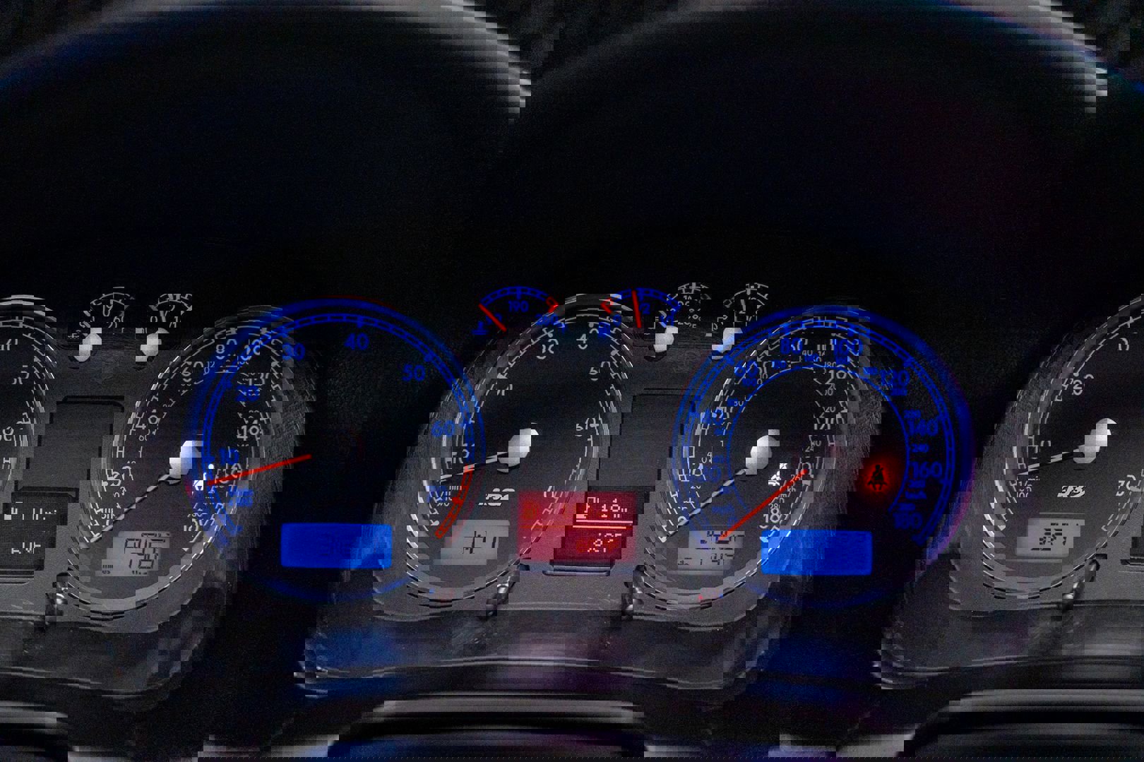 Used 2004 Volkswagen R32 image 39