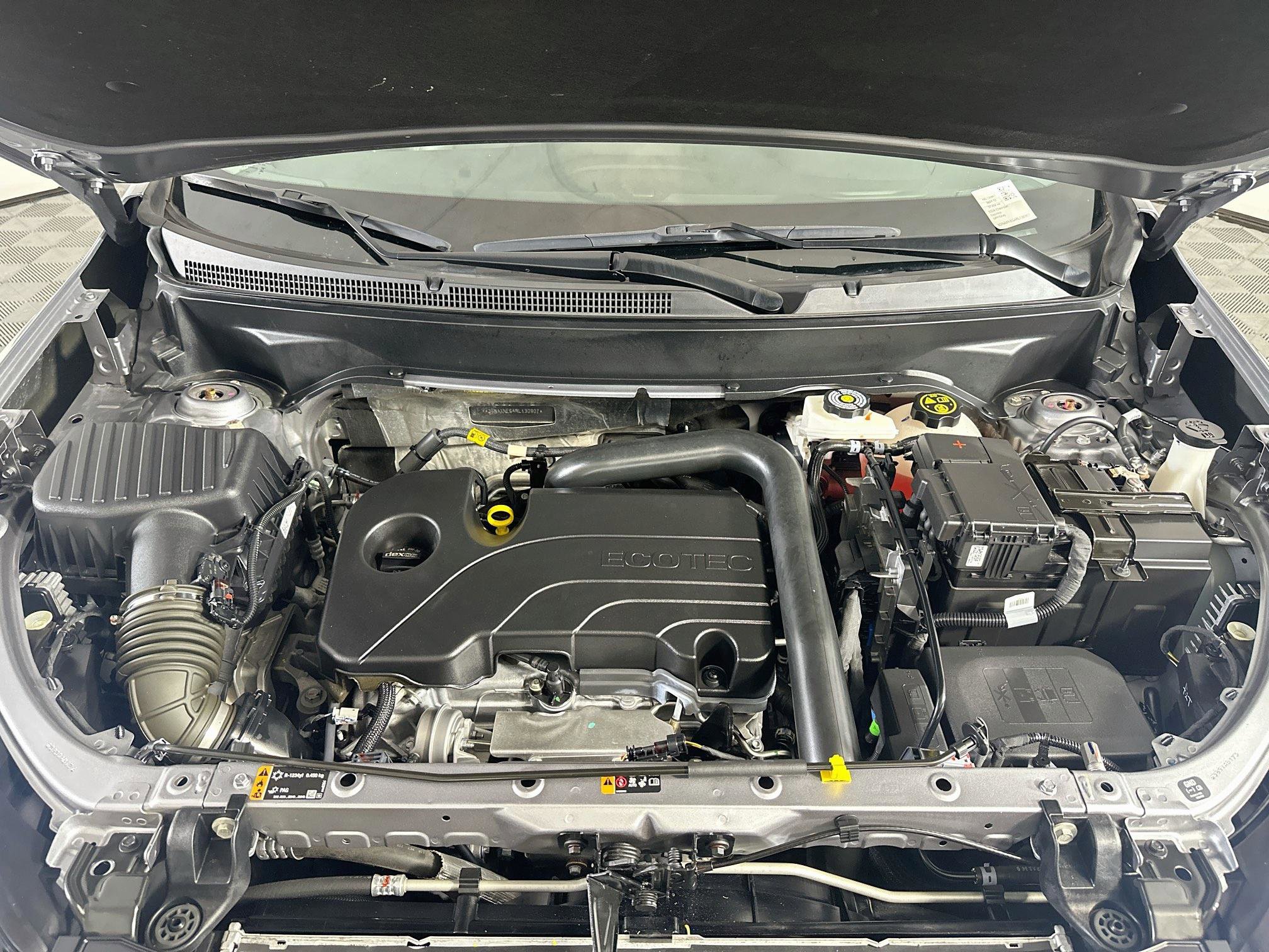 Used 2024 Chevrolet Equinox Premier FWD image 35