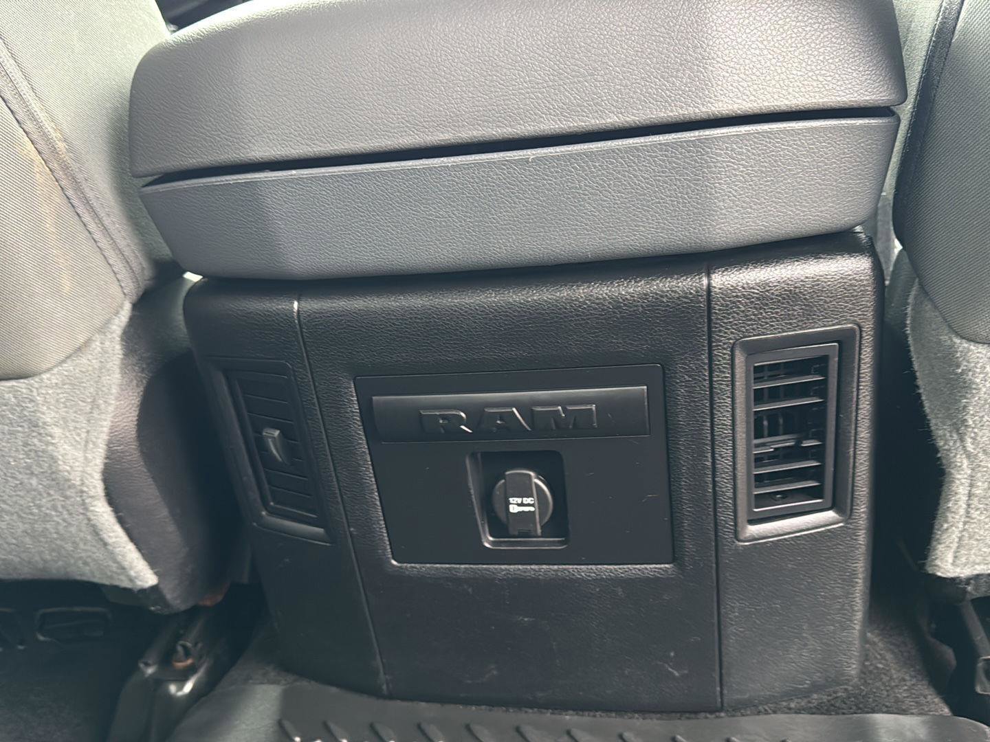 Used 2015 RAM 1500 Big Horn image 24