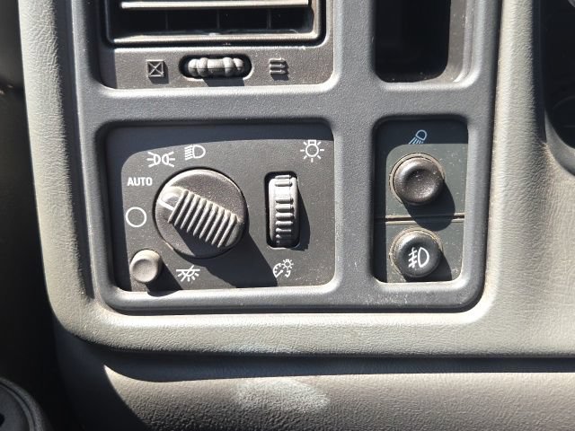 Used 2006 GMC Sierra 1500 SLE w/ Sierra Special Edition RWD image 17