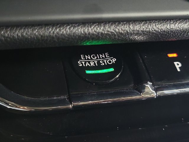 Used 2025 Lincoln Corsair Reserve FWD image 33