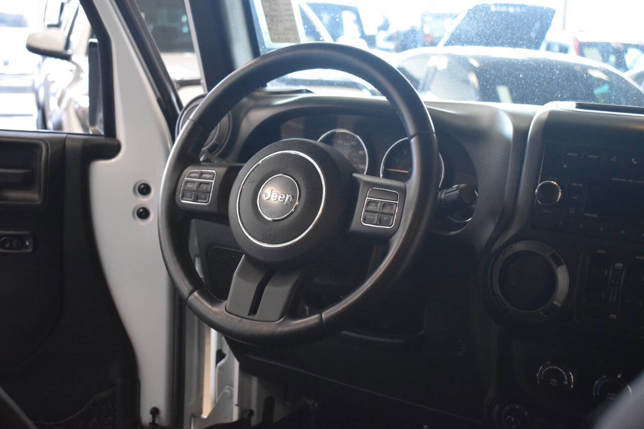 Used 2015 Jeep Wrangler Unlimited Sport w/ Quick Order Package 24S image 39