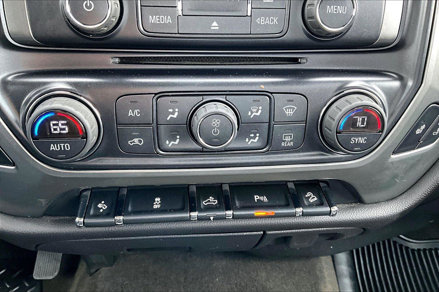 Used 2015 Chevrolet Silverado 1500 LT w/ All Star Edition AWD/4WD image 38