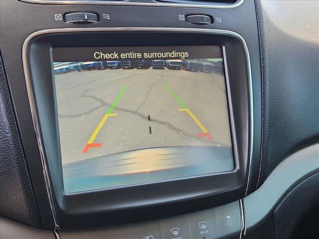 Used 2019 Dodge Journey Crossroad w/ Driver Convenience Group FWD image 19