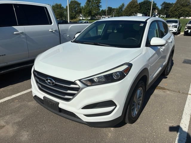 Used 2018 Hyundai Tucson SE AWD/4WD image 2