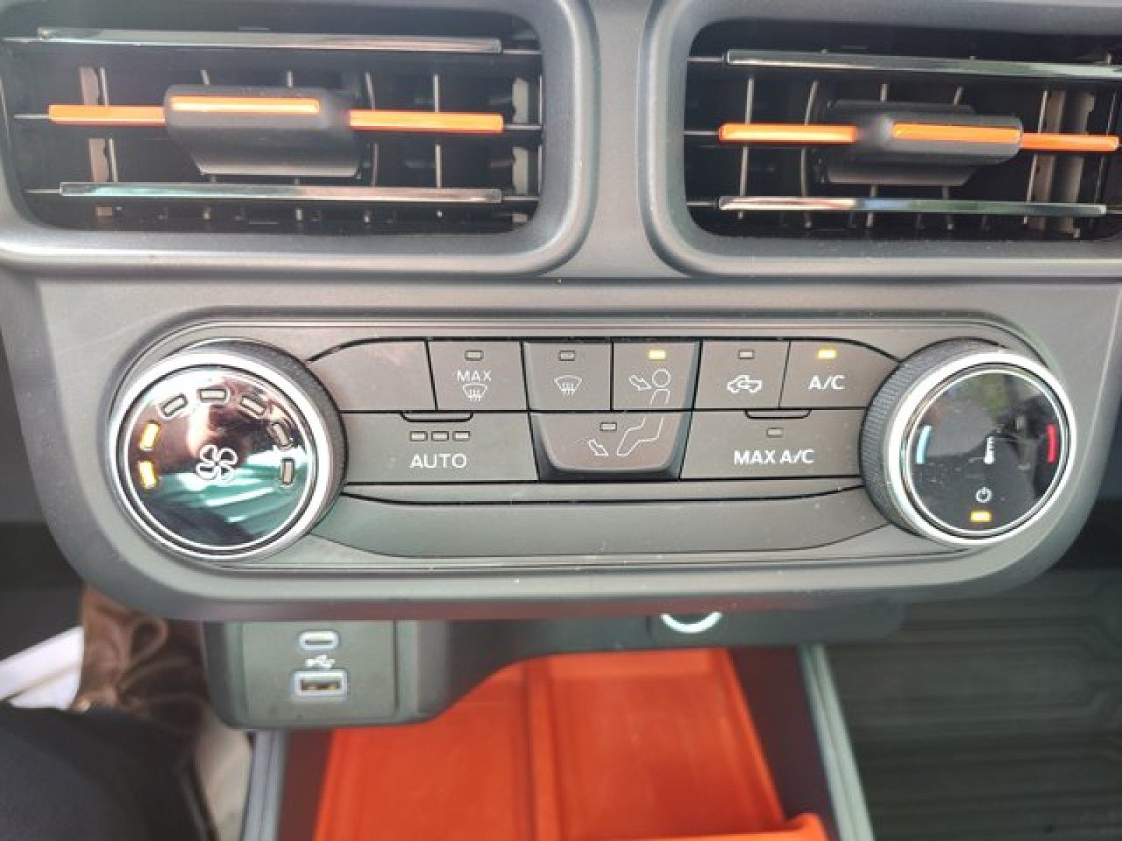 Used 2024 Ford Maverick XLT FWD image 22