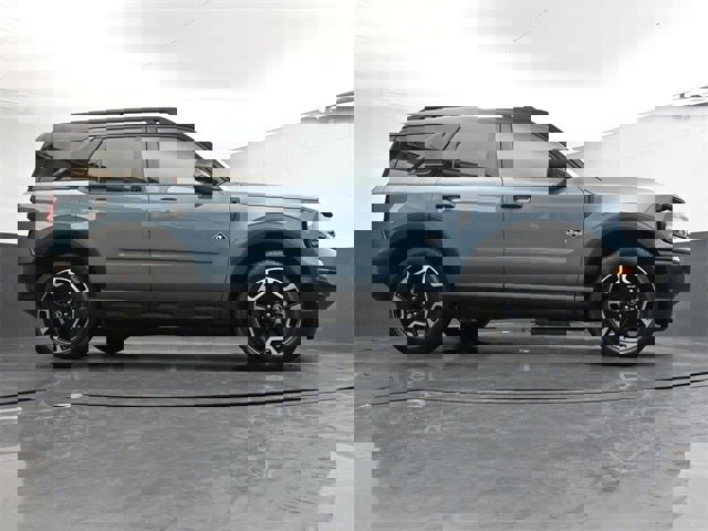 Used 2023 Ford Bronco Sport Outer Banks w/ Tech Package image 31