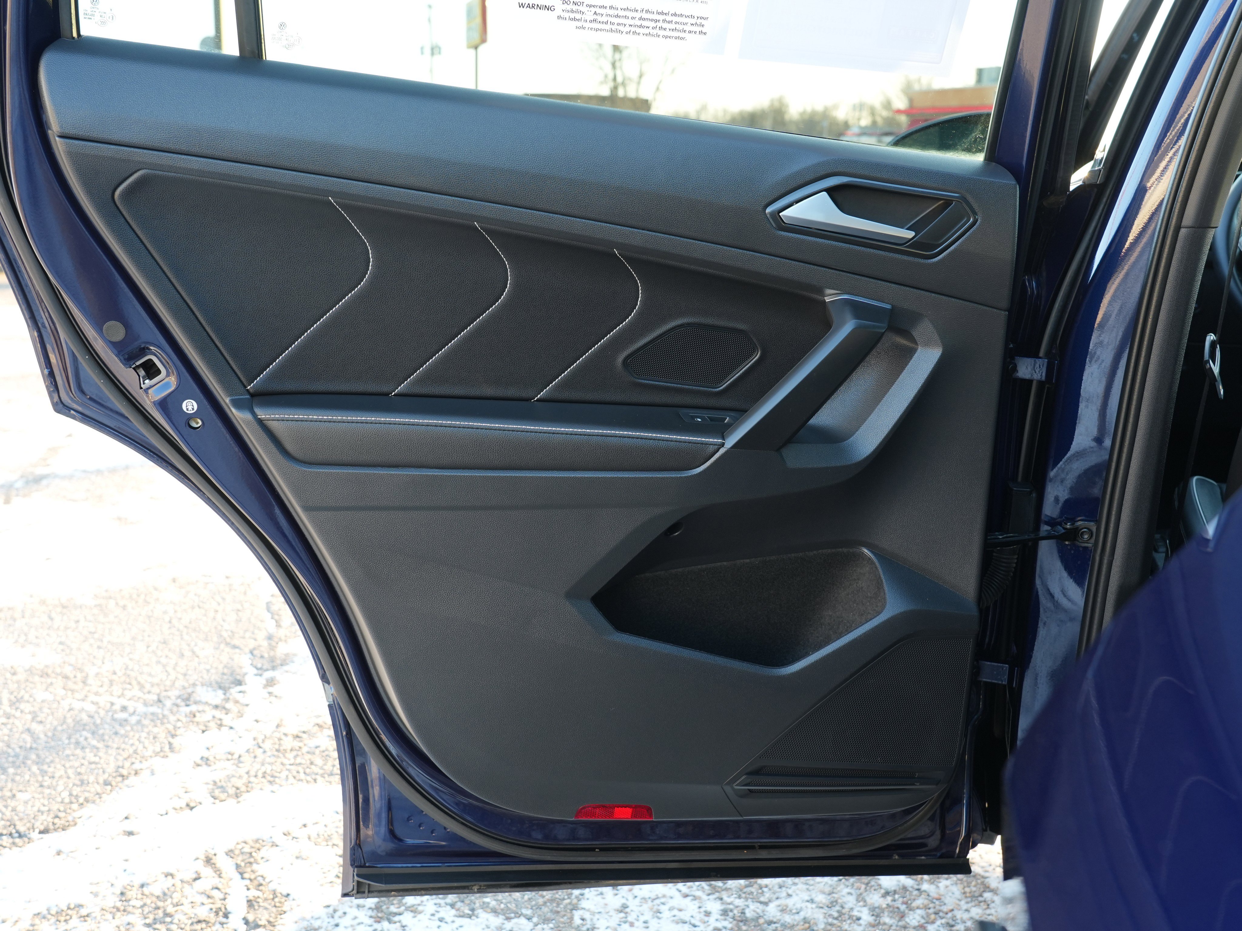 Used 2023 Volkswagen Tiguan SEL R-Line image 24