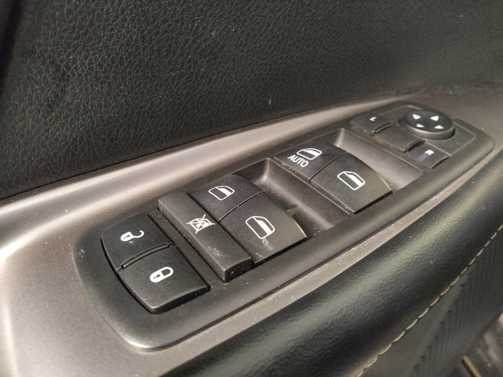 Used 2018 Dodge Journey Crossroad w/ Navigation Group FWD image 27