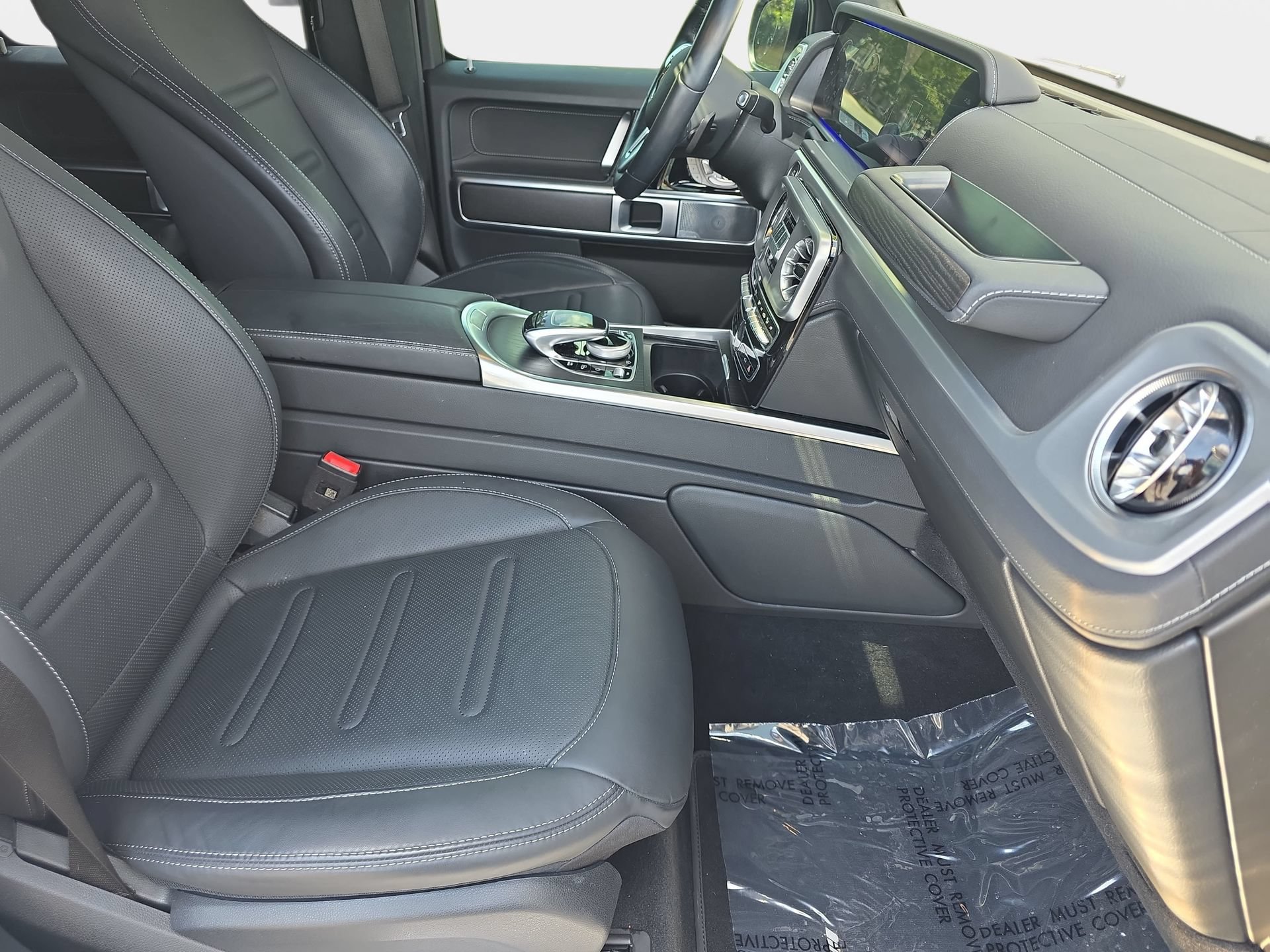 Used 2024 Mercedes-Benz G 550 image 10