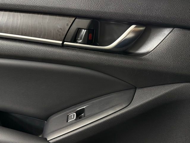 Used 2022 Honda Accord EX-L image 24
