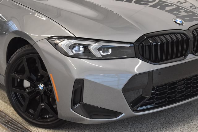 New 2026 BMW 330i xDrive Sedan w/ M Sport Package AWD/4WD image 31