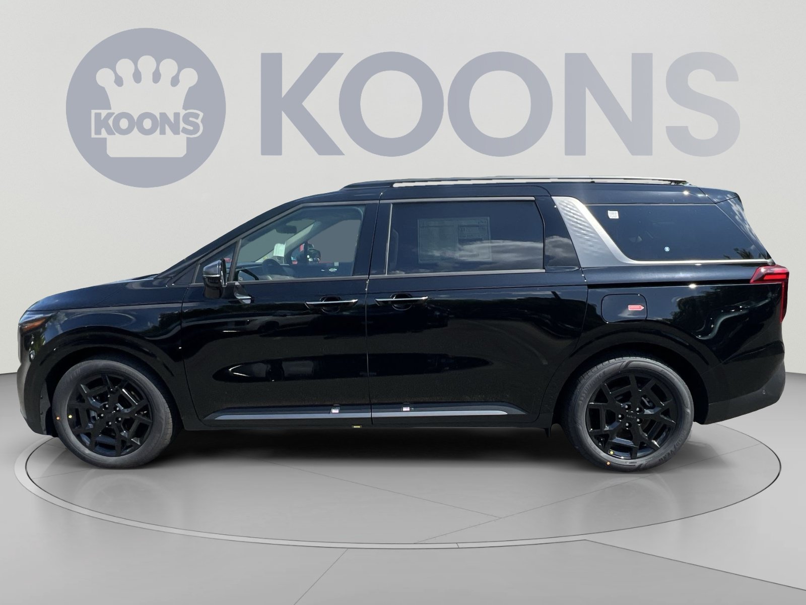 New 2027 Kia Carnival SX Prestige FWD image 2