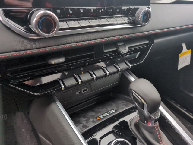 New 2026 Chevrolet Colorado Z71 w/ Technology Package image 22