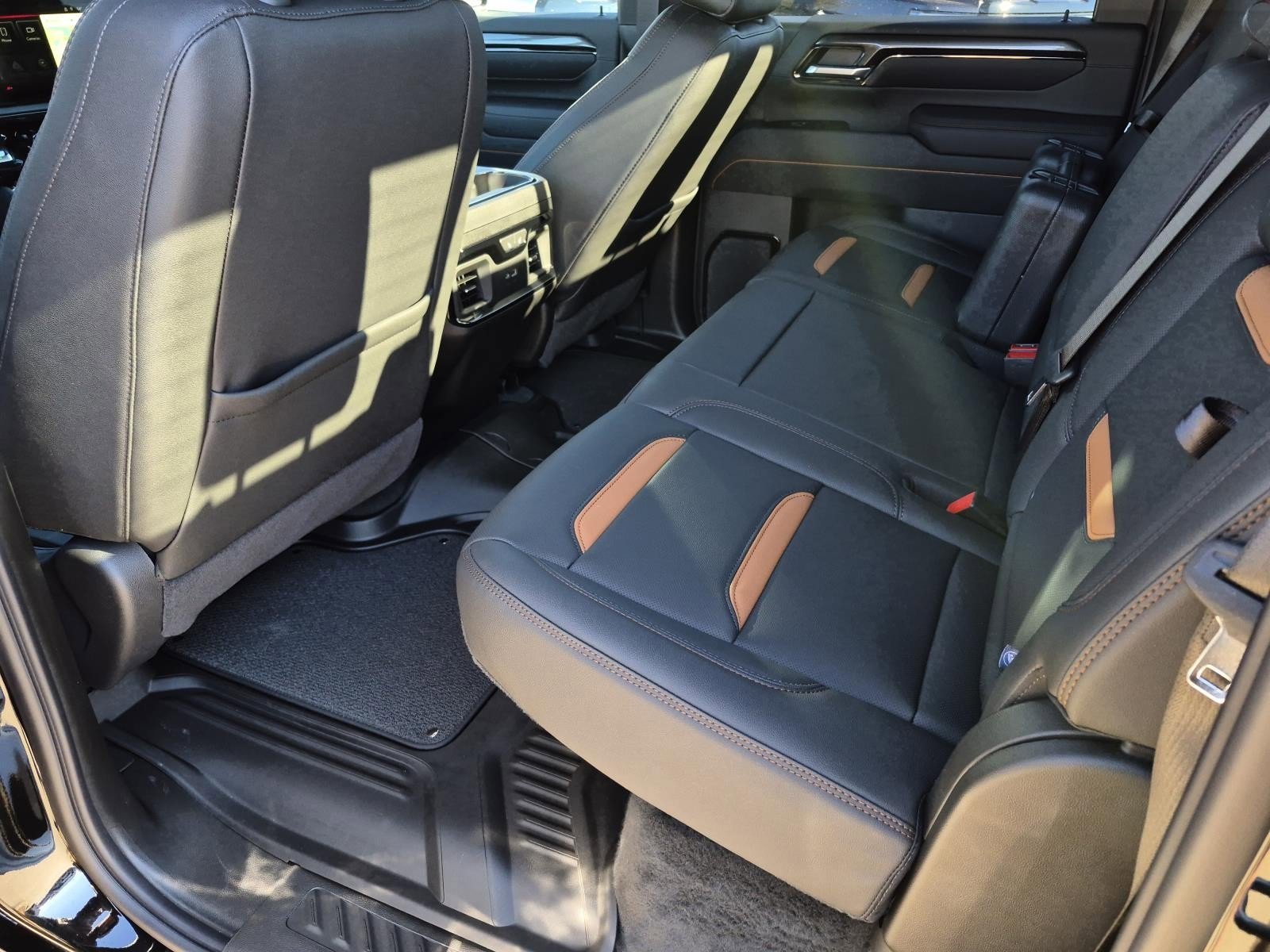 New 2026 GMC Sierra 2500 AT4 w/ AT4 Premium Plus Package image 10