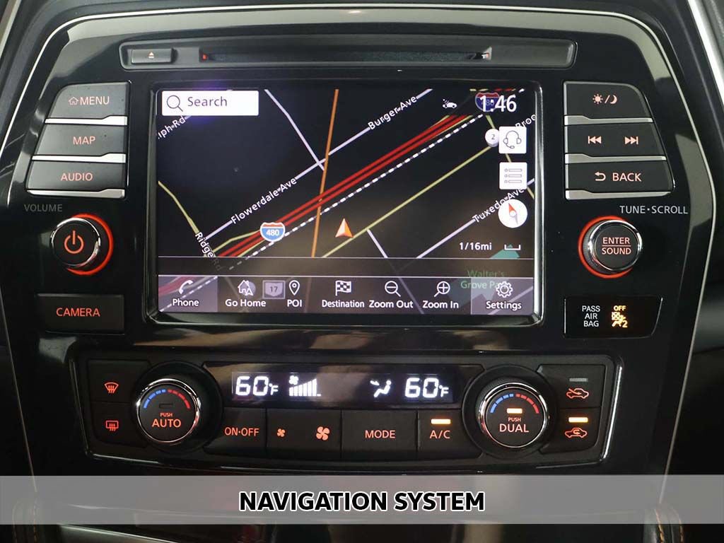 Used 2023 Nissan Maxima SR w/ Sport Mat Group FWD image 3