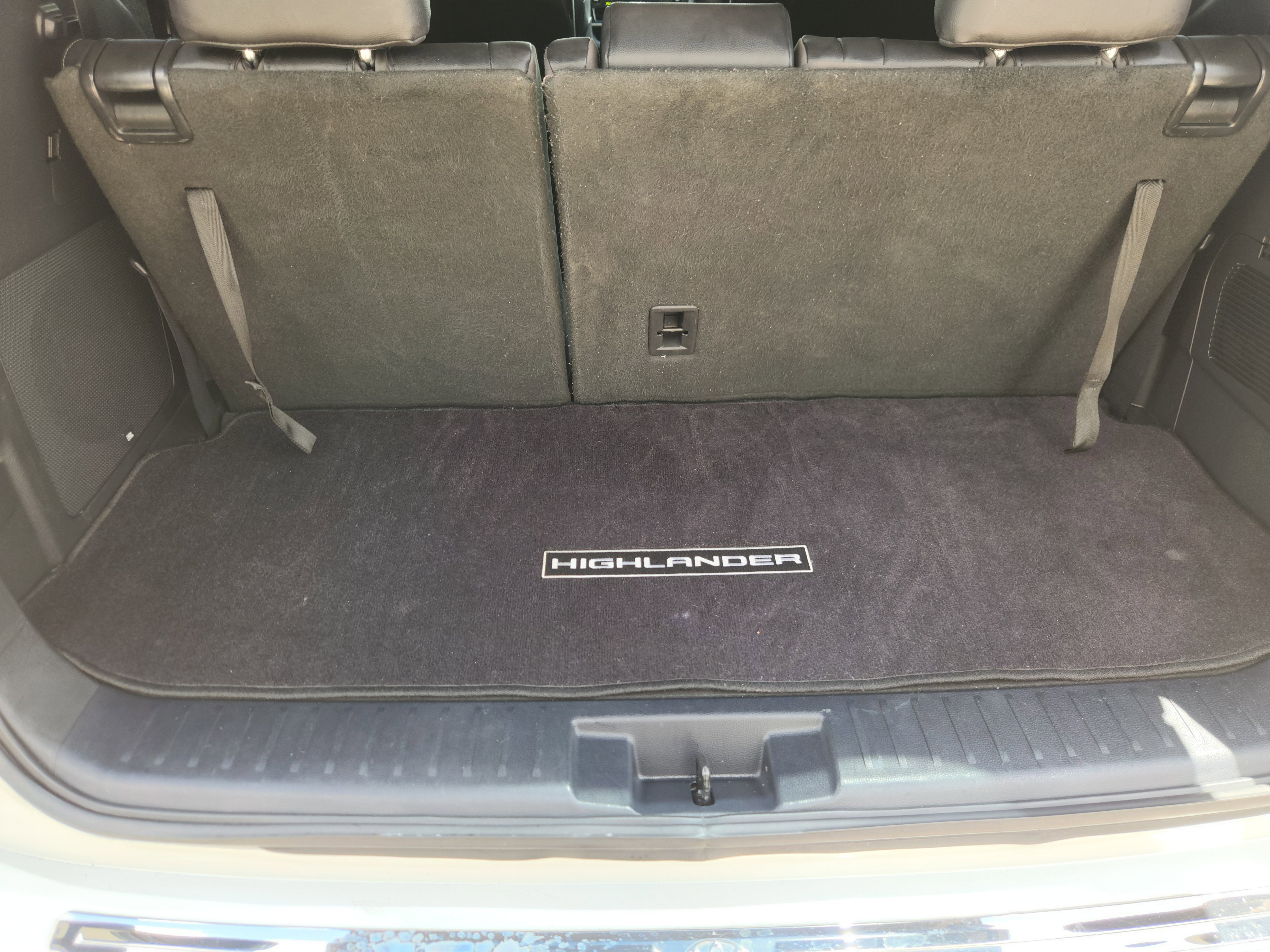 Used 2020 Toyota Highlander Platinum image 22