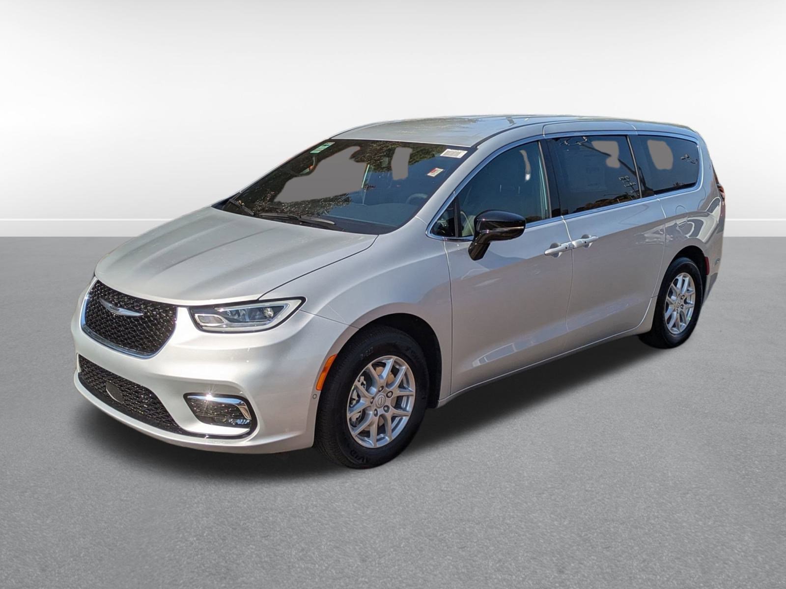 New 2026 Chrysler Pacifica Select