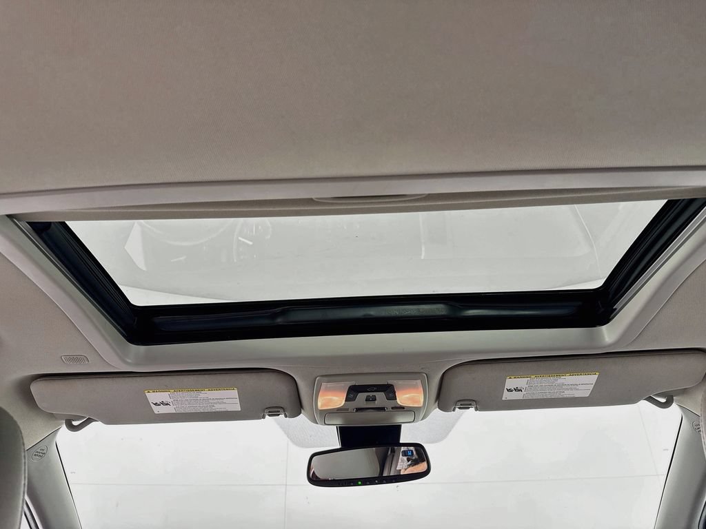 Used 2020 Toyota Sienna XLE FWD image 25