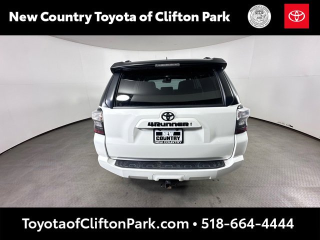 Used 2020 Toyota 4Runner SR5 Premium w/ Moonroof Package image 4