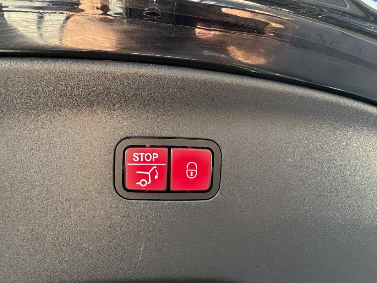 Used 2019 Mercedes-Benz AMG GT 63 image 43