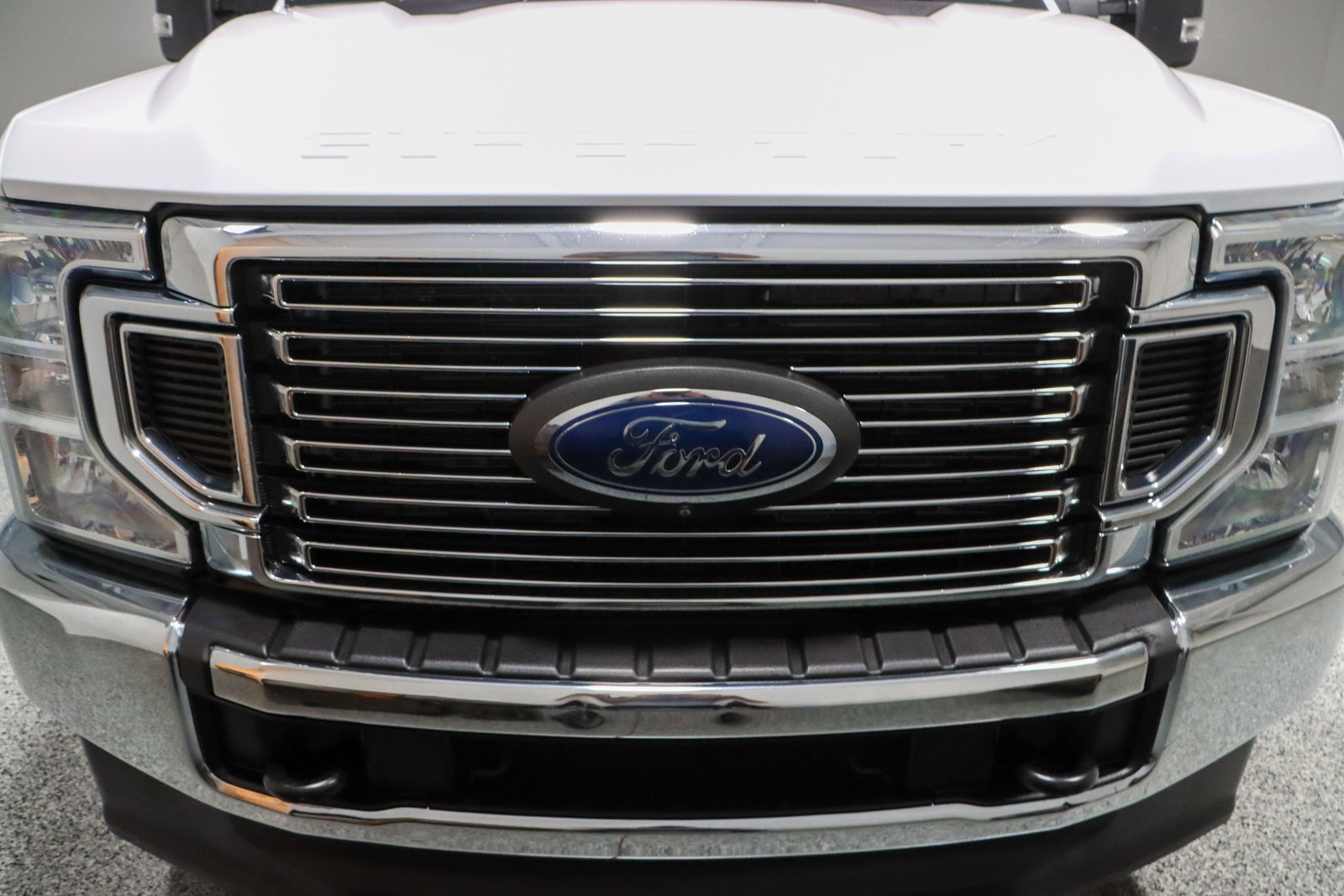 Used 2022 Ford F350 XLT image 5