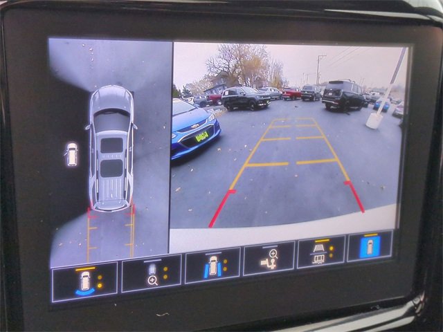 Certified 2023 Chevrolet Traverse RS image 16