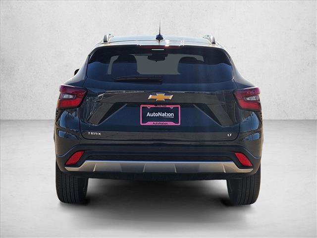 New 2026 Chevrolet Trax LT w/ Driver Confidence Package image 8