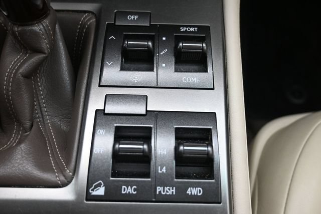 Used 2016 Lexus GX 460 Luxury AWD/4WD image 33