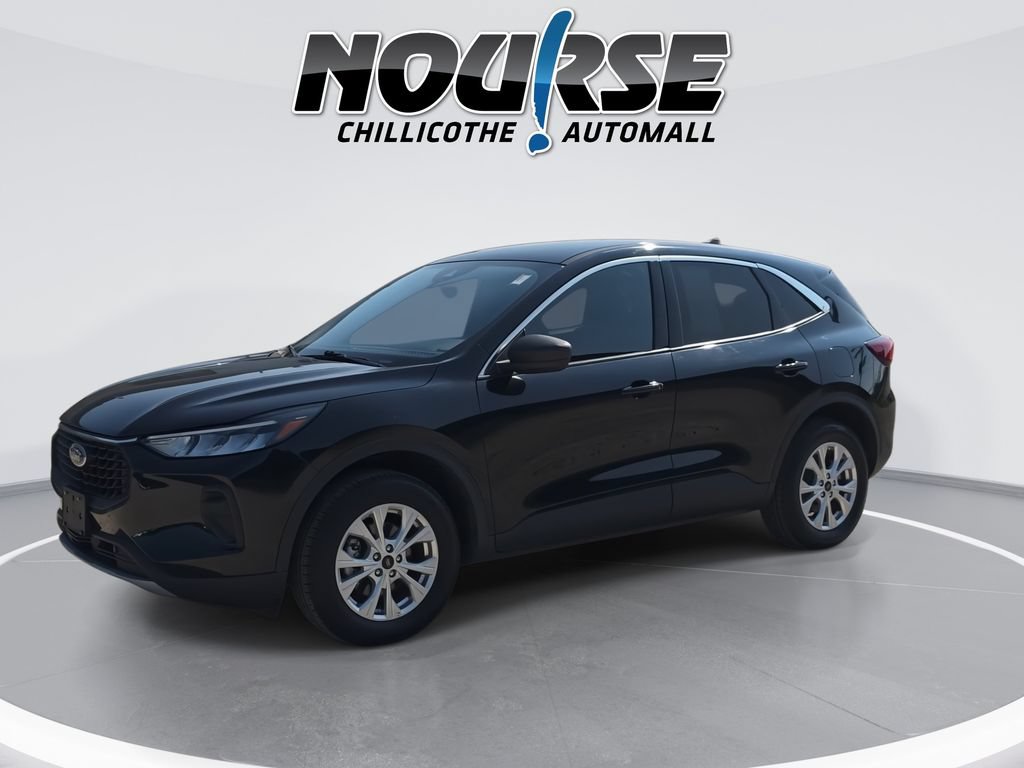 Used 2024 Ford Escape Active AWD/4WD image 4