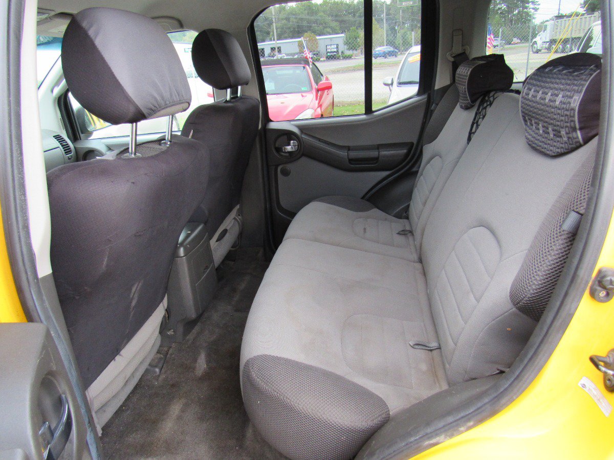 Used 2005 Nissan Xterra SE AWD/4WD image 8