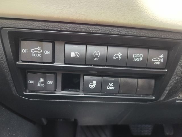 Used 2023 Toyota Tundra 1794 Edition w/ Advanced Package image 21