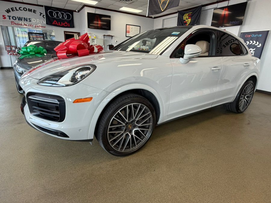 Used 2023 Porsche Cayenne Platinum Edition AWD/4WD image 8