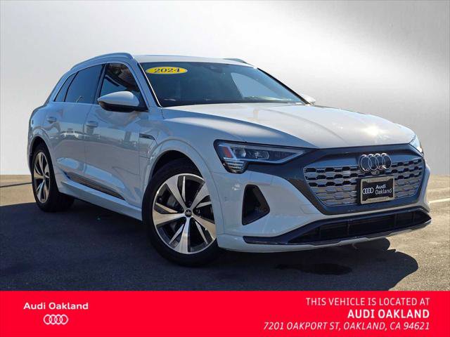 Used 2024 Audi Q8 e-tron Premium Plus image 1