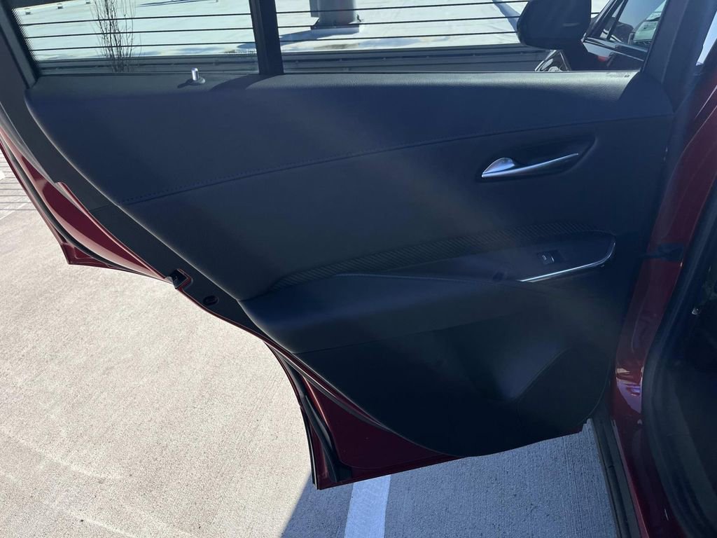 Certified 2024 Cadillac XT4 Sport image 18